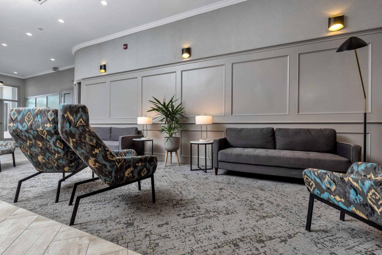 Sandman Hotel Grande Prairie Exteriér fotografie
