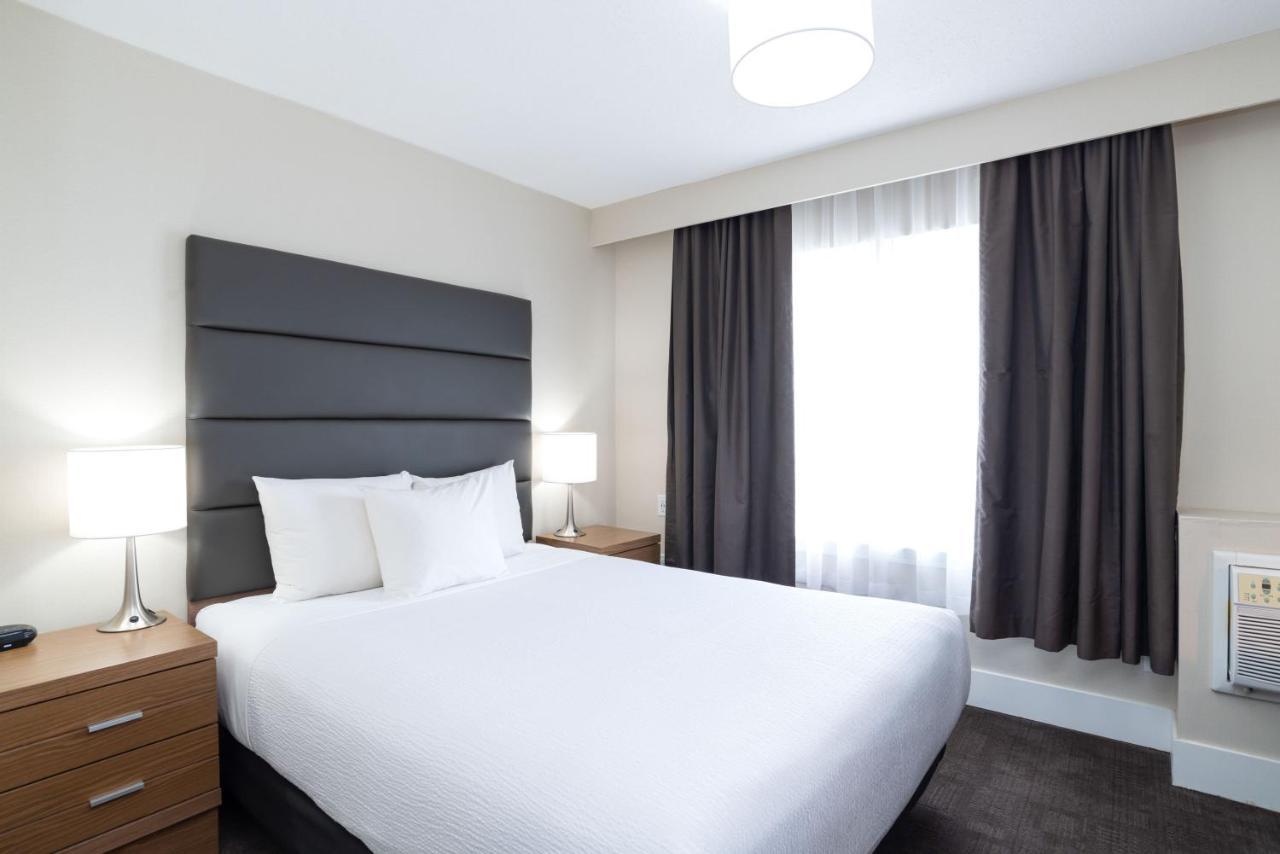 Sandman Hotel Grande Prairie Exteriér fotografie